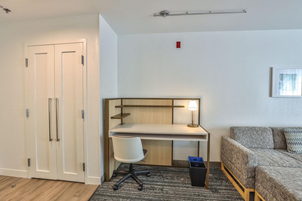 Alluxsuites At 1876, Ascend Hotel Collection Tallahassee Eksteriør billede