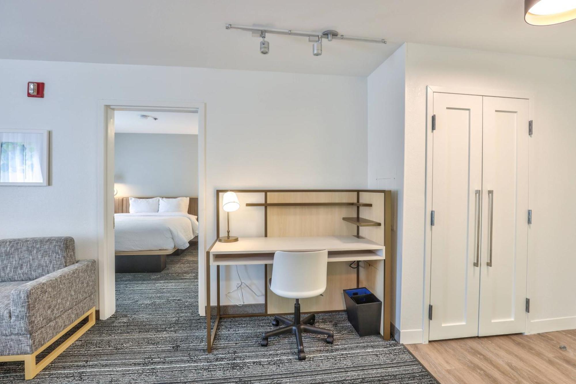 Alluxsuites At 1876, Ascend Hotel Collection Tallahassee Eksteriør billede