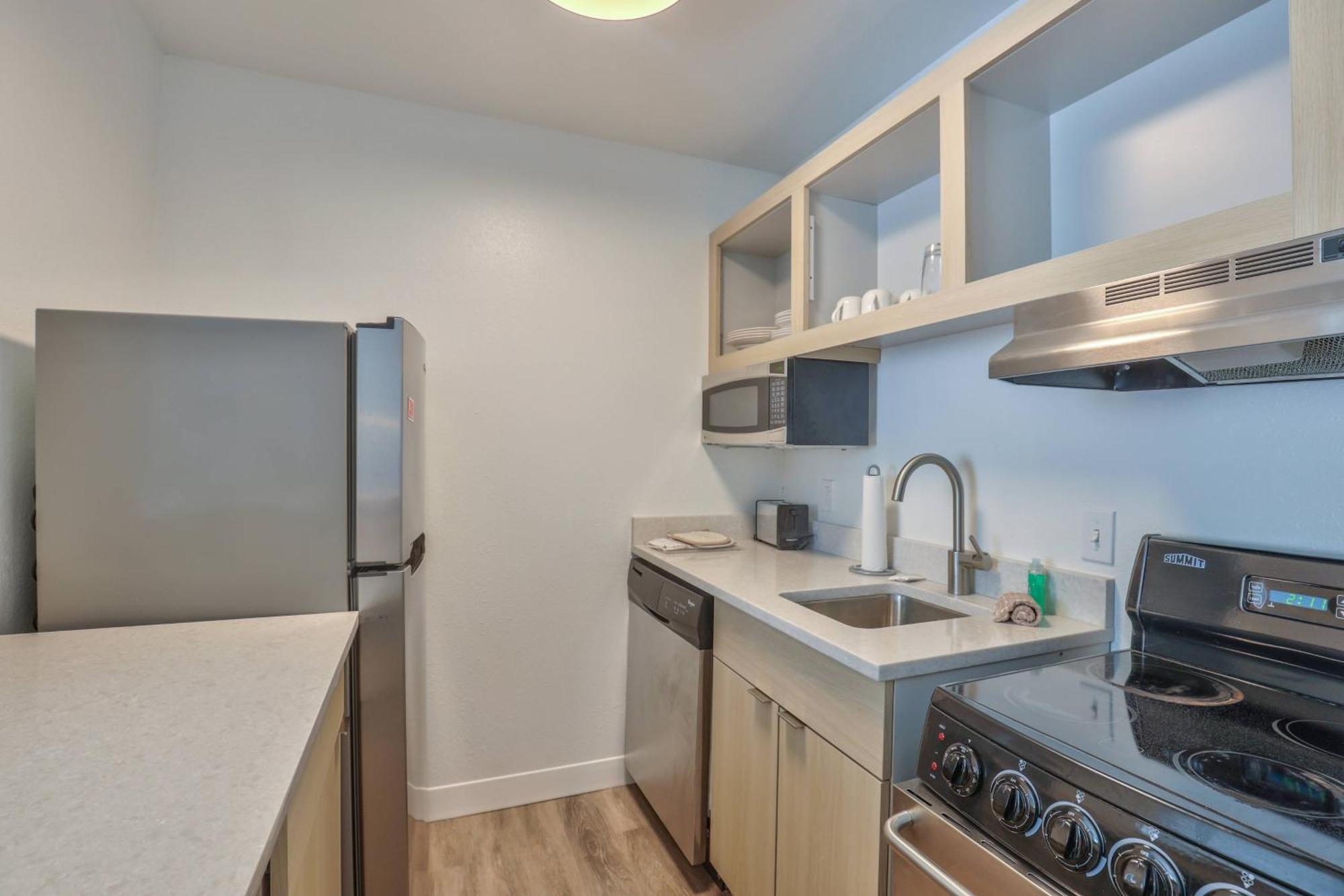 Alluxsuites At 1876, Ascend Hotel Collection Tallahassee Eksteriør billede