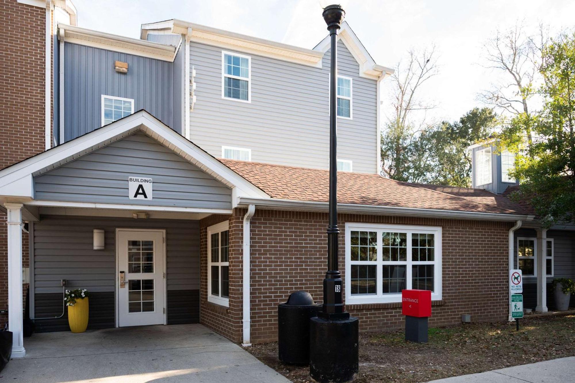Alluxsuites At 1876, Ascend Hotel Collection Tallahassee Eksteriør billede