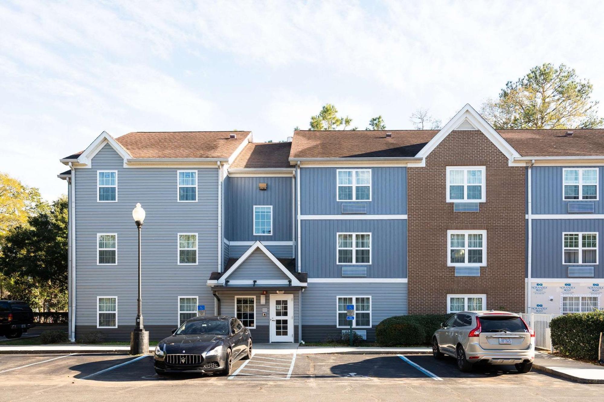 Alluxsuites At 1876, Ascend Hotel Collection Tallahassee Eksteriør billede