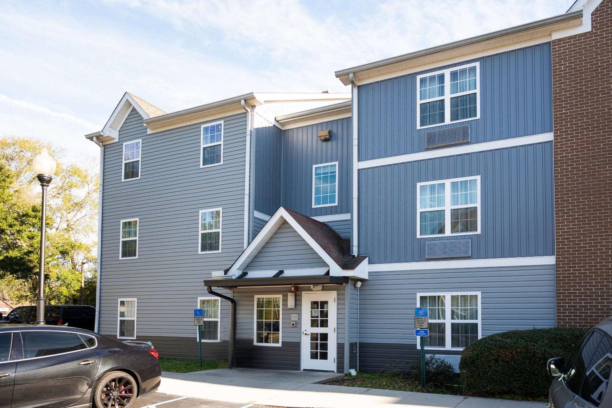 Alluxsuites At 1876, Ascend Hotel Collection Tallahassee Eksteriør billede